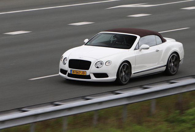 Bentley Continental GTC V8