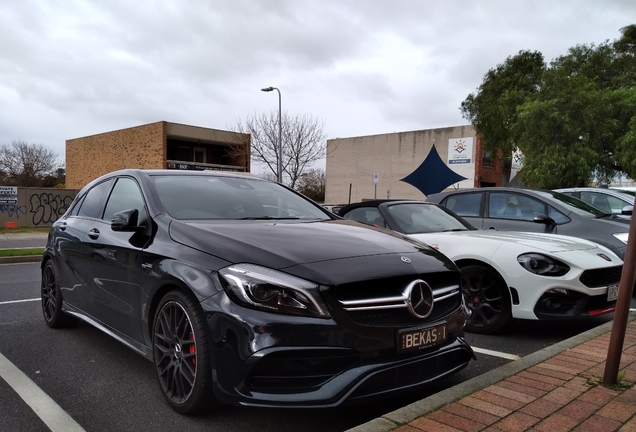 Mercedes-AMG A 45 W176 2015