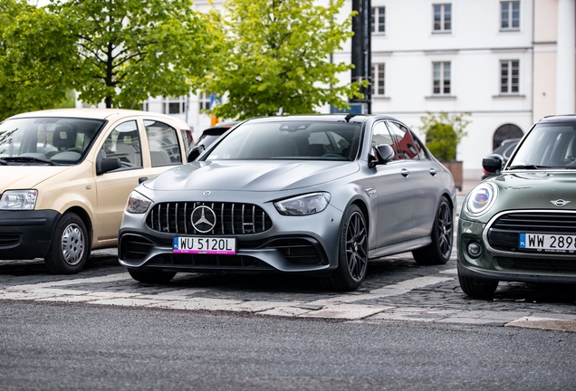 Mercedes-AMG E 63 S W213 2021