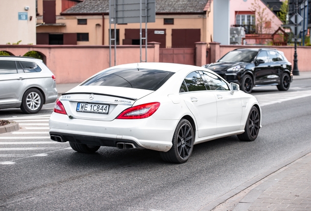 Mercedes-Benz CLS 63 AMG S C218