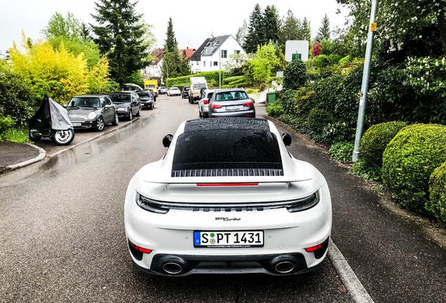 Porsche 992 Turbo