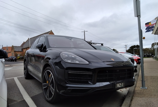 Porsche Cayenne Turbo S E-Hybrid