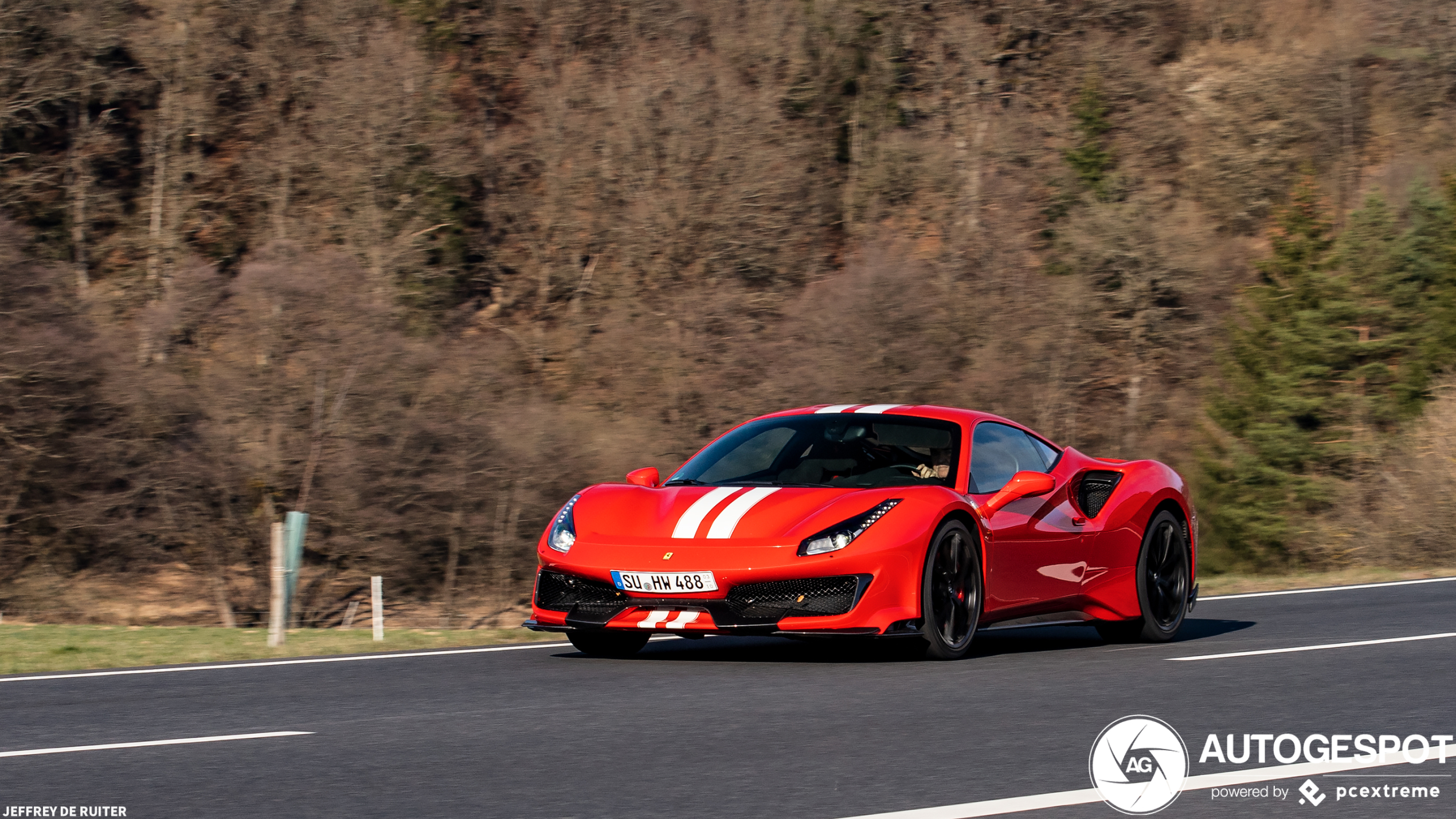 Ferrari 488 Pista