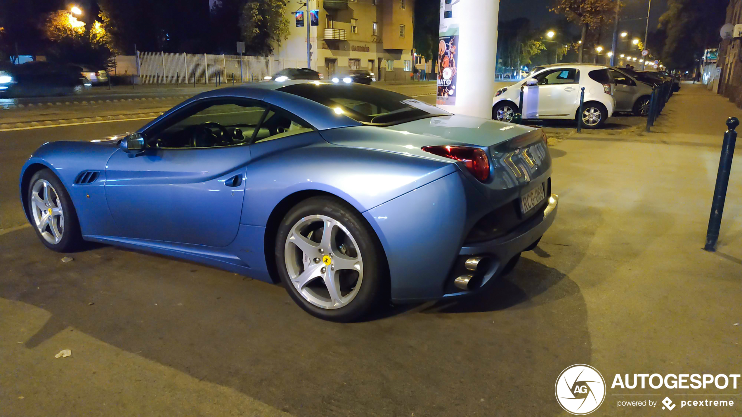 Ferrari California