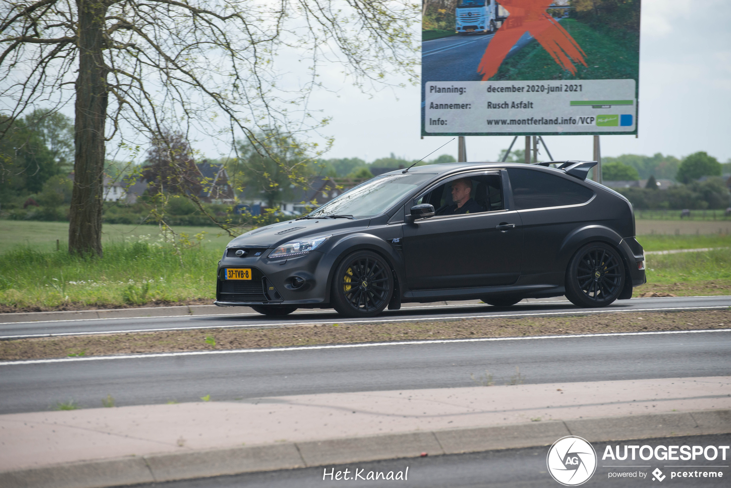 Ford Focus RS 500 Mountune MR 420