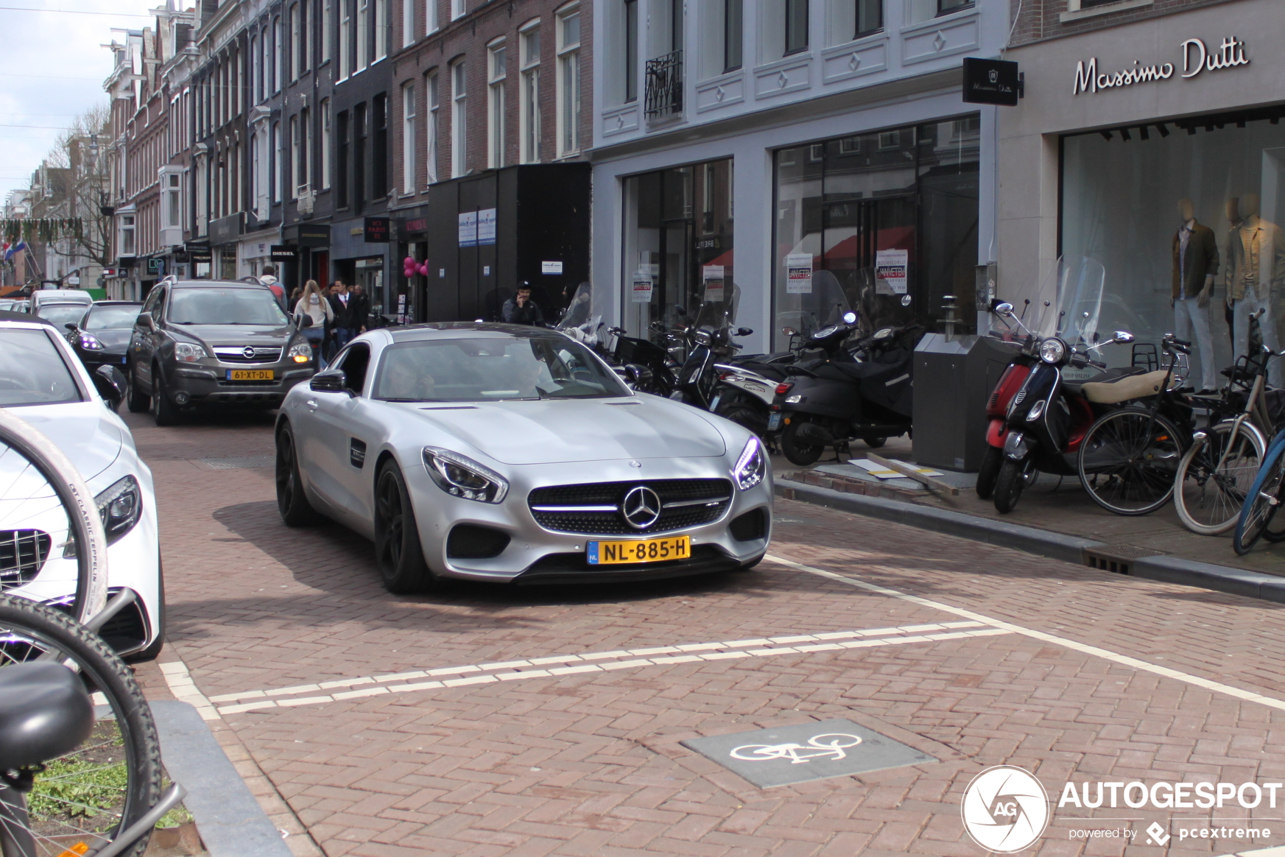 Mercedes-AMG GT S C190