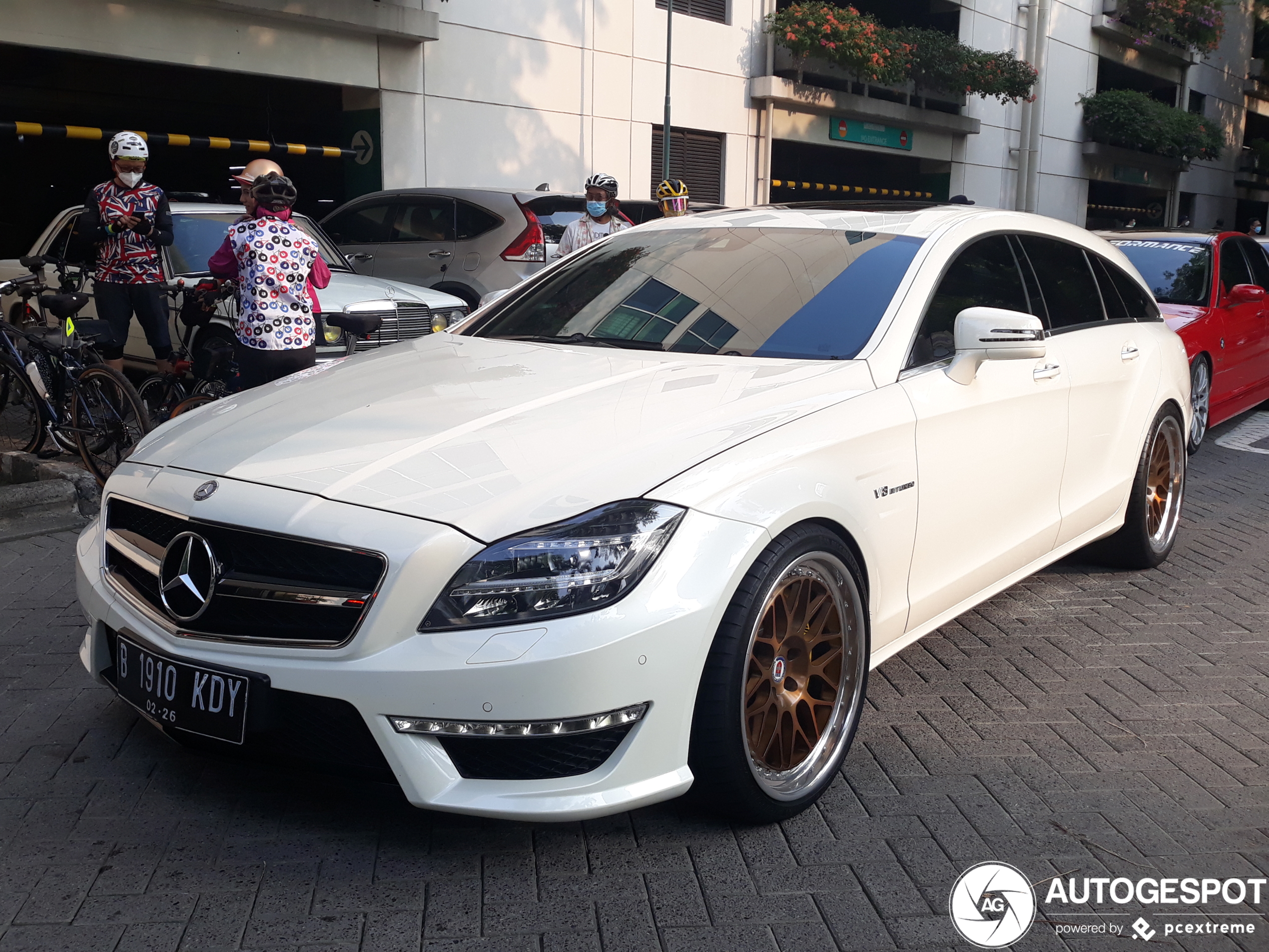 Mercedes-Benz CLS 63 AMG X218 Shooting Brake