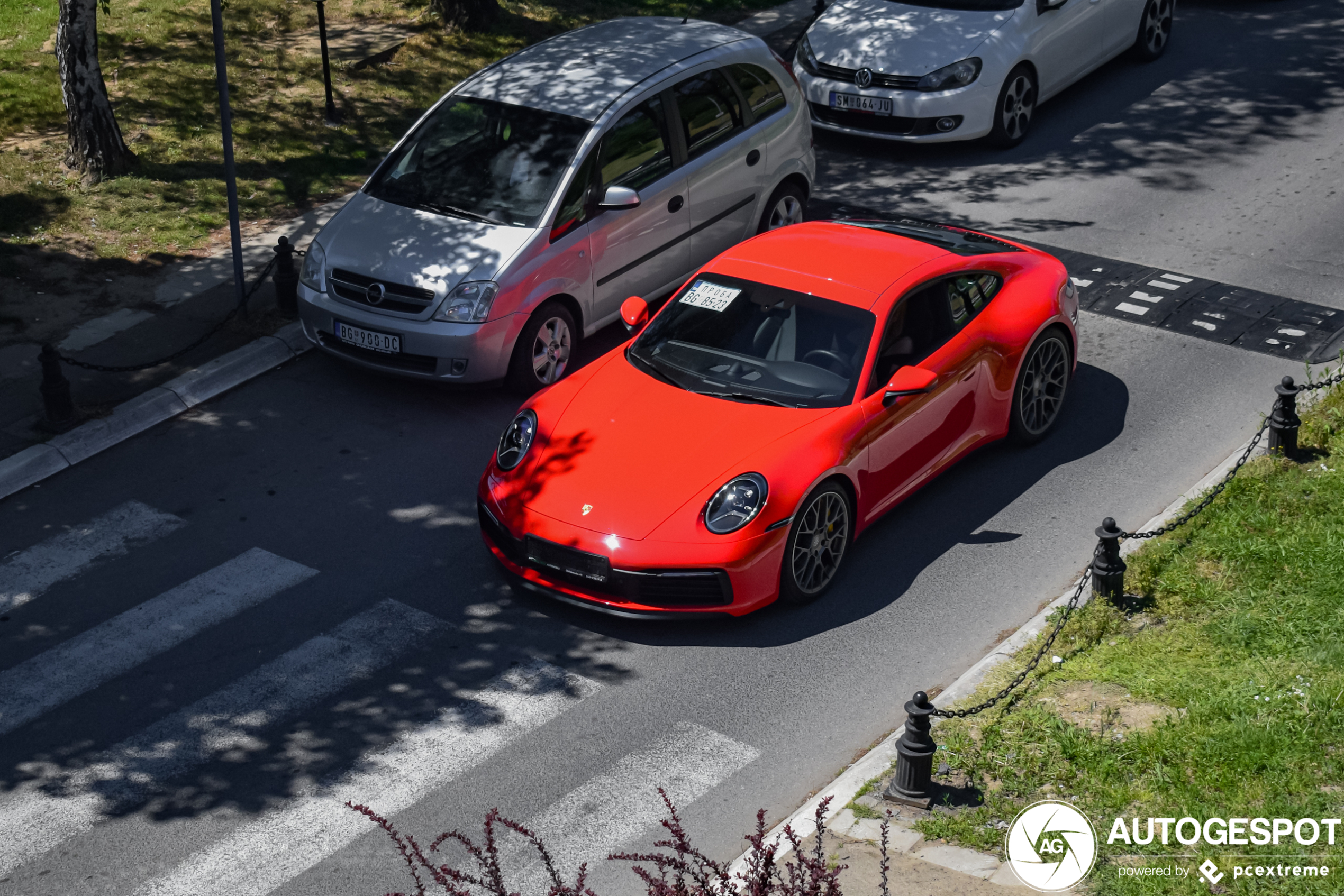 Porsche 992 Carrera 4S