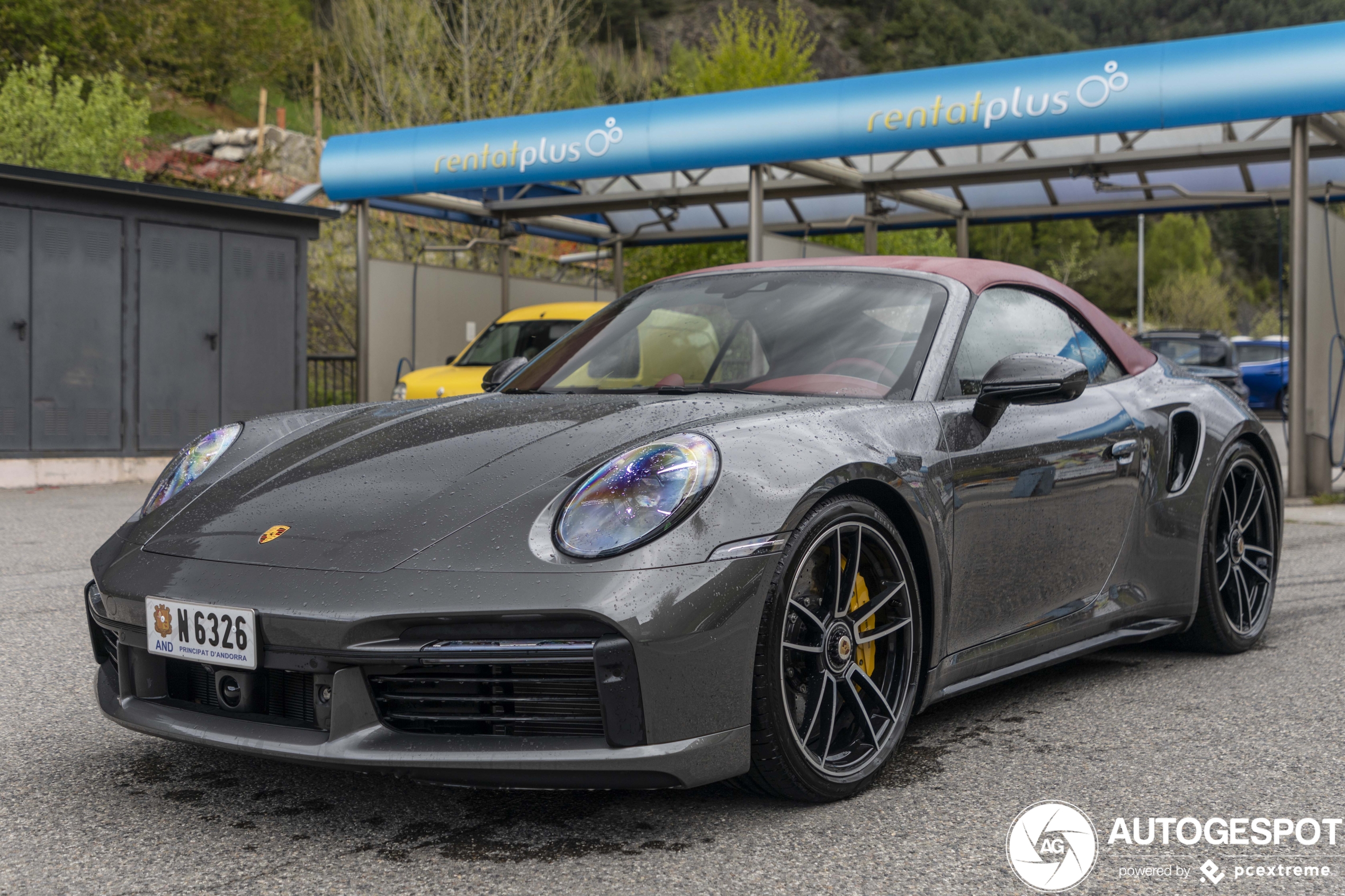 Porsche 992 Turbo S Cabriolet