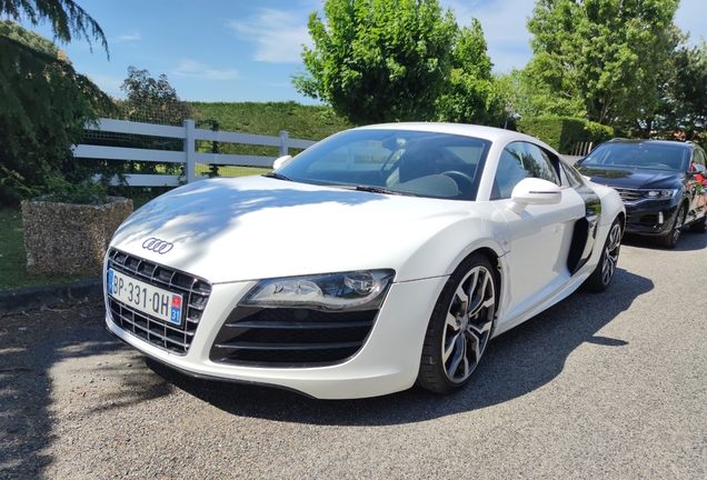 Audi R8 V10