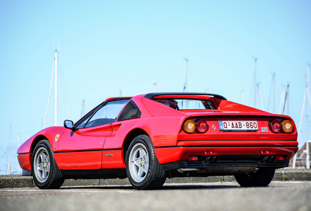 Ferrari 328 GTS