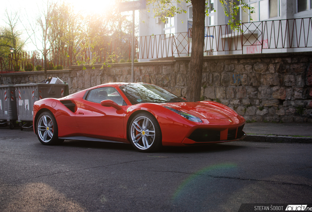 Ferrari 488 Spider