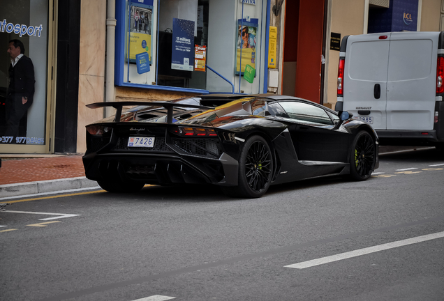 Lamborghini Aventador LP750-4 SuperVeloce Roadster