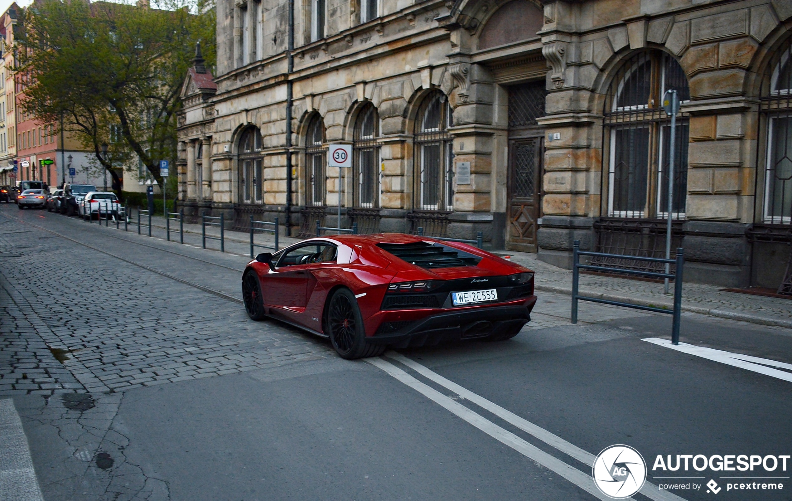 Lamborghini Aventador S LP740-4