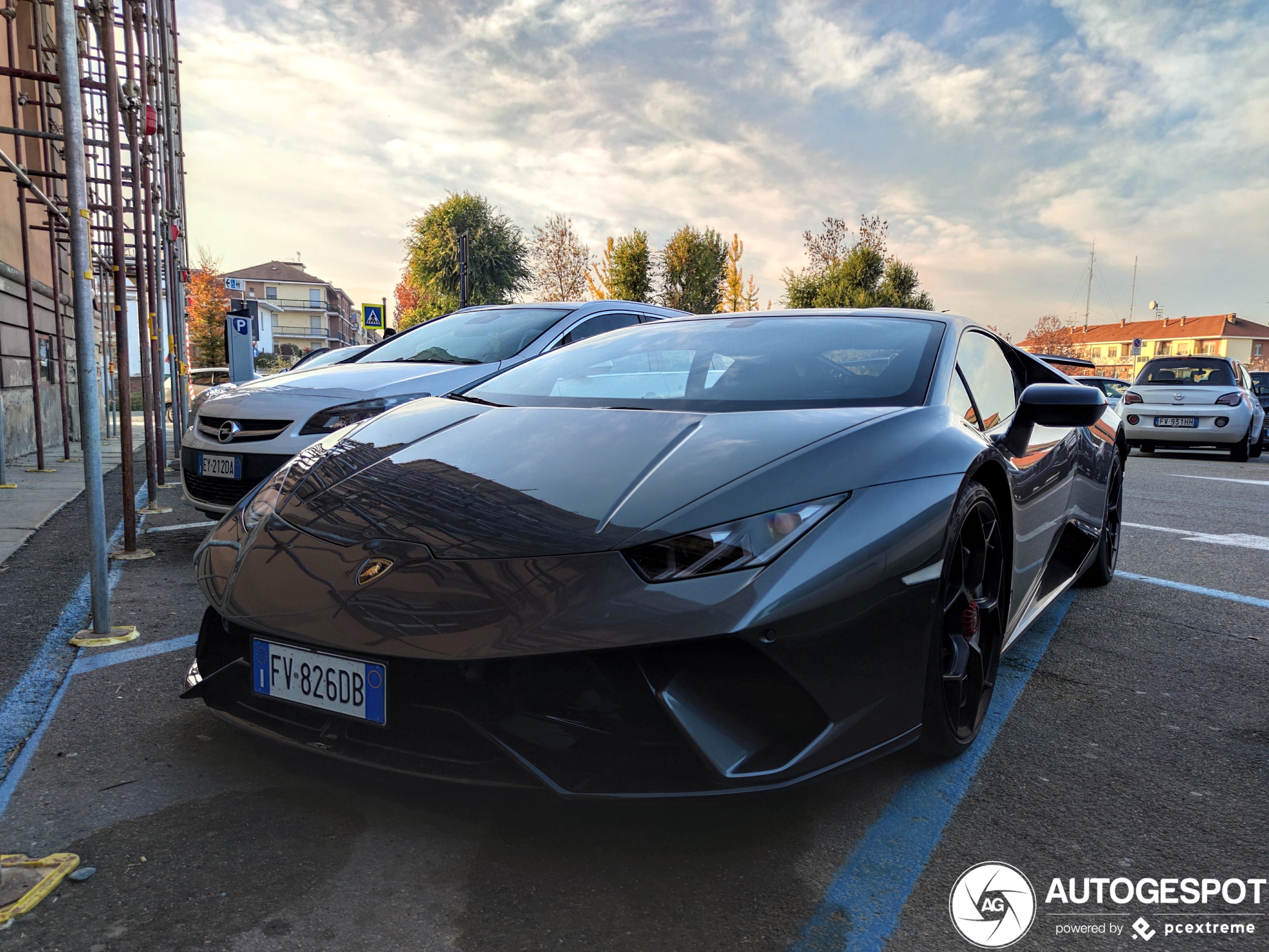 Lamborghini Huracán LP640-4 Performante