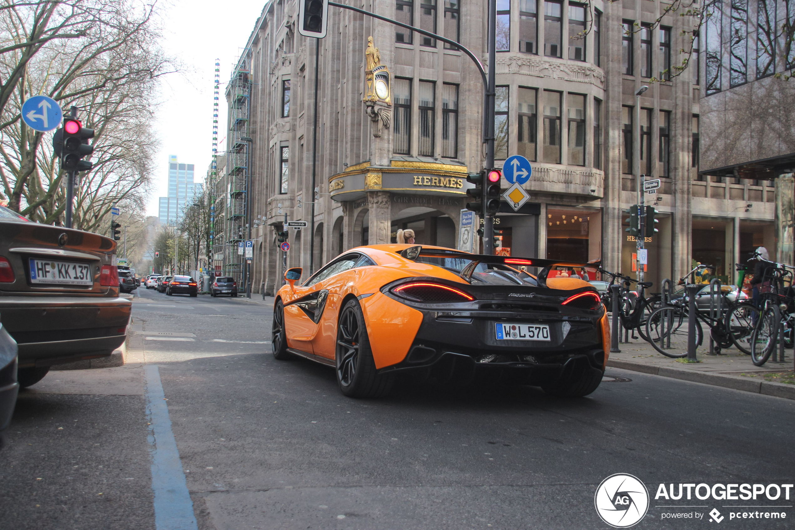 McLaren 570S