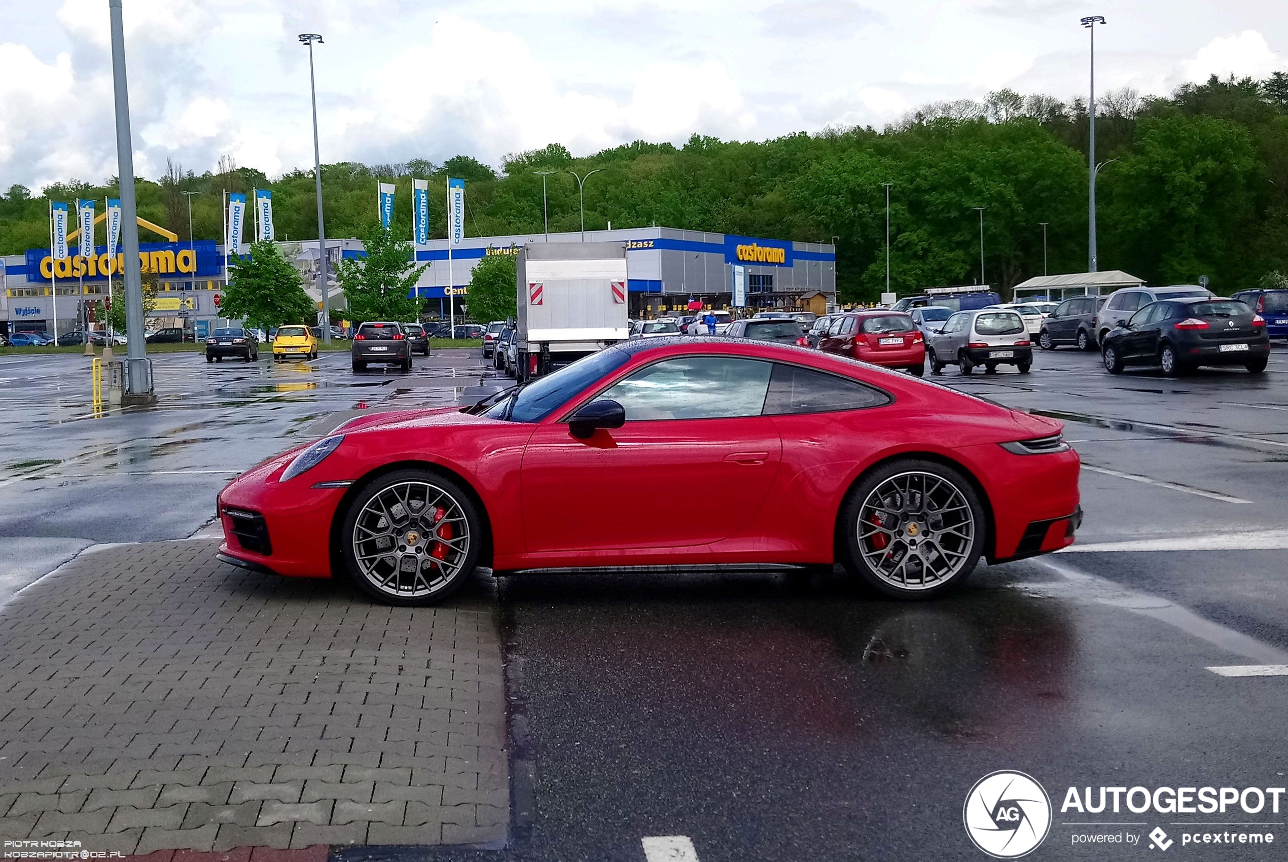 Porsche 992 Carrera 4S