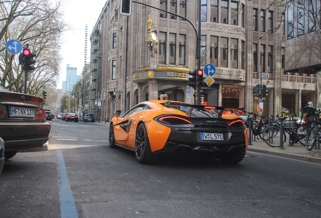 McLaren 570S