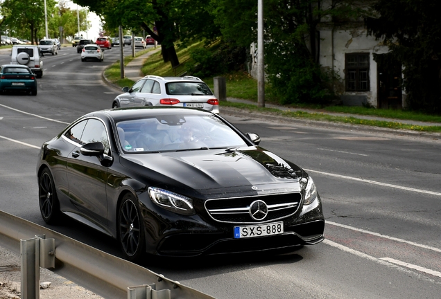 Mercedes-AMG S 63 Coupé C217