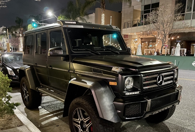 Mercedes-Benz G 550 4X4²