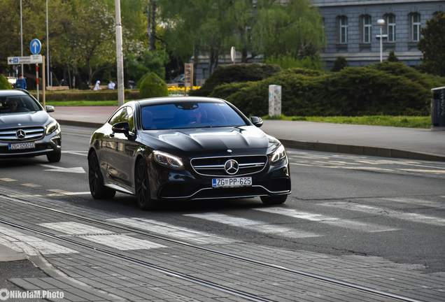 Mercedes-Benz S 63 AMG Coupé C217