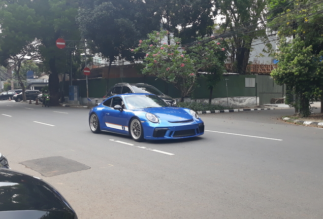 Porsche 991 Carrera 4 GTS MkII