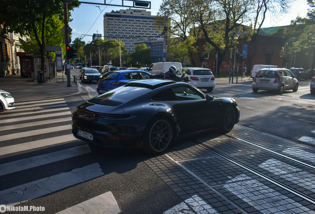 Porsche 992 Carrera 4S