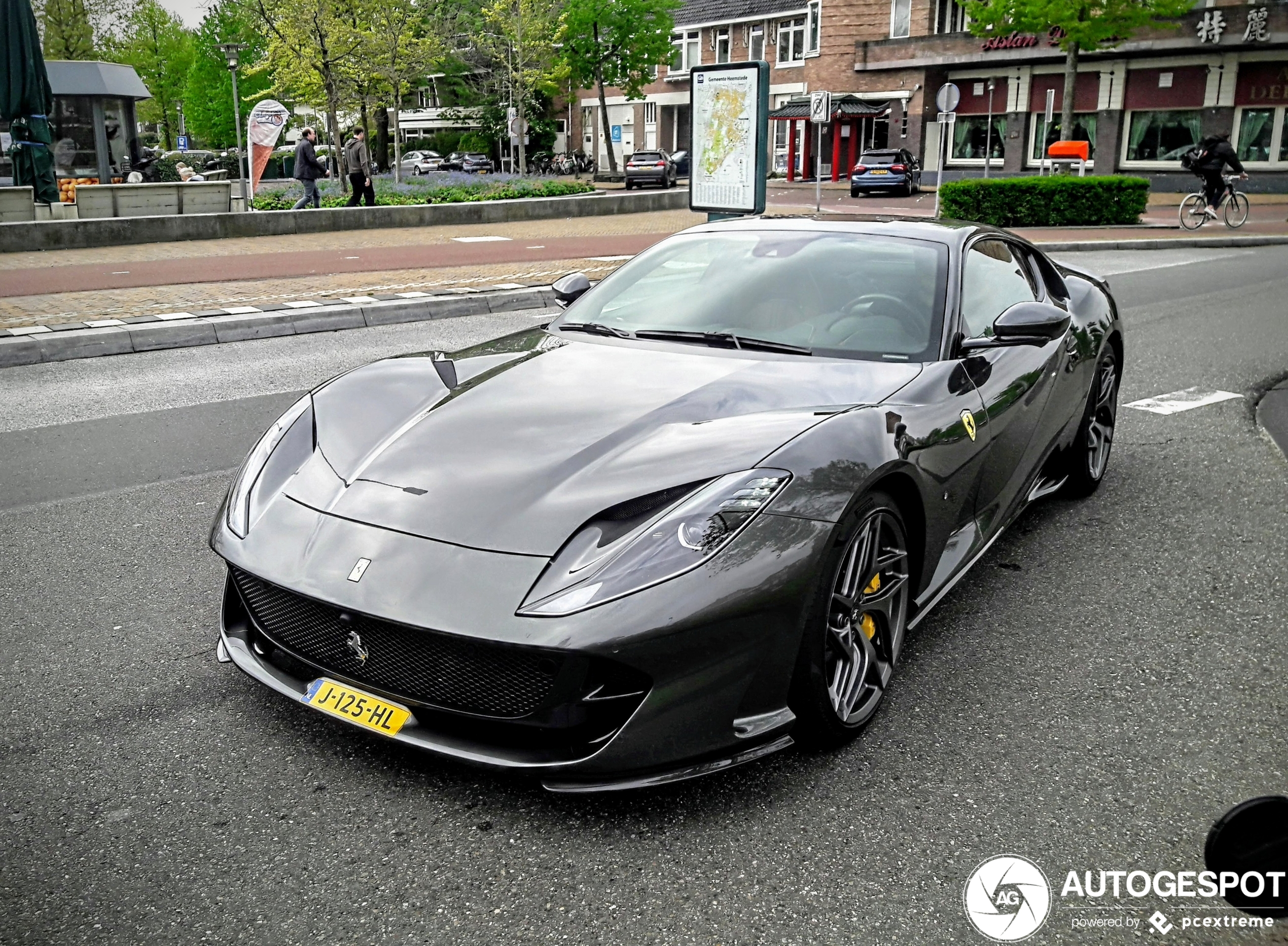 Ferrari 812 Superfast