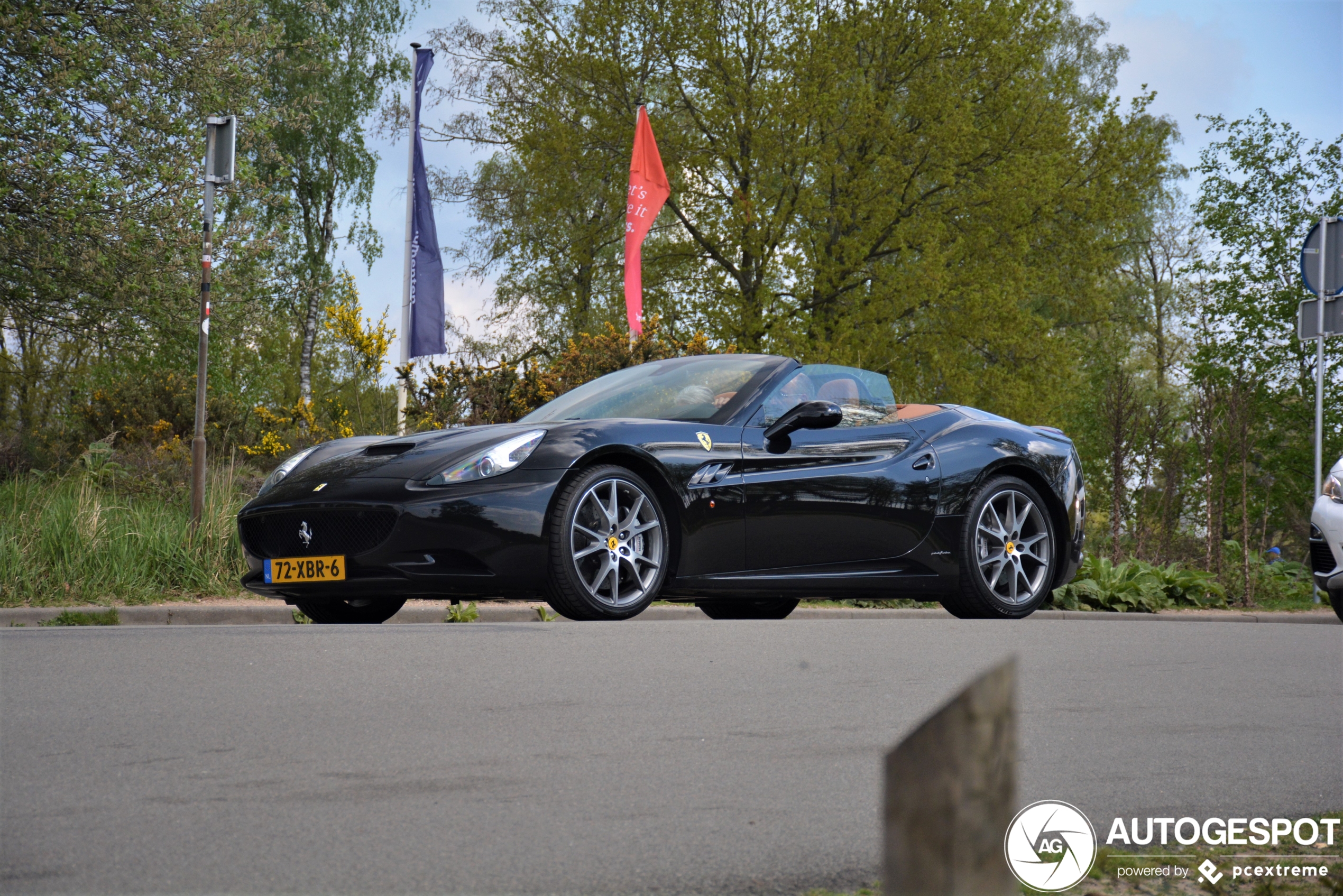 Ferrari California