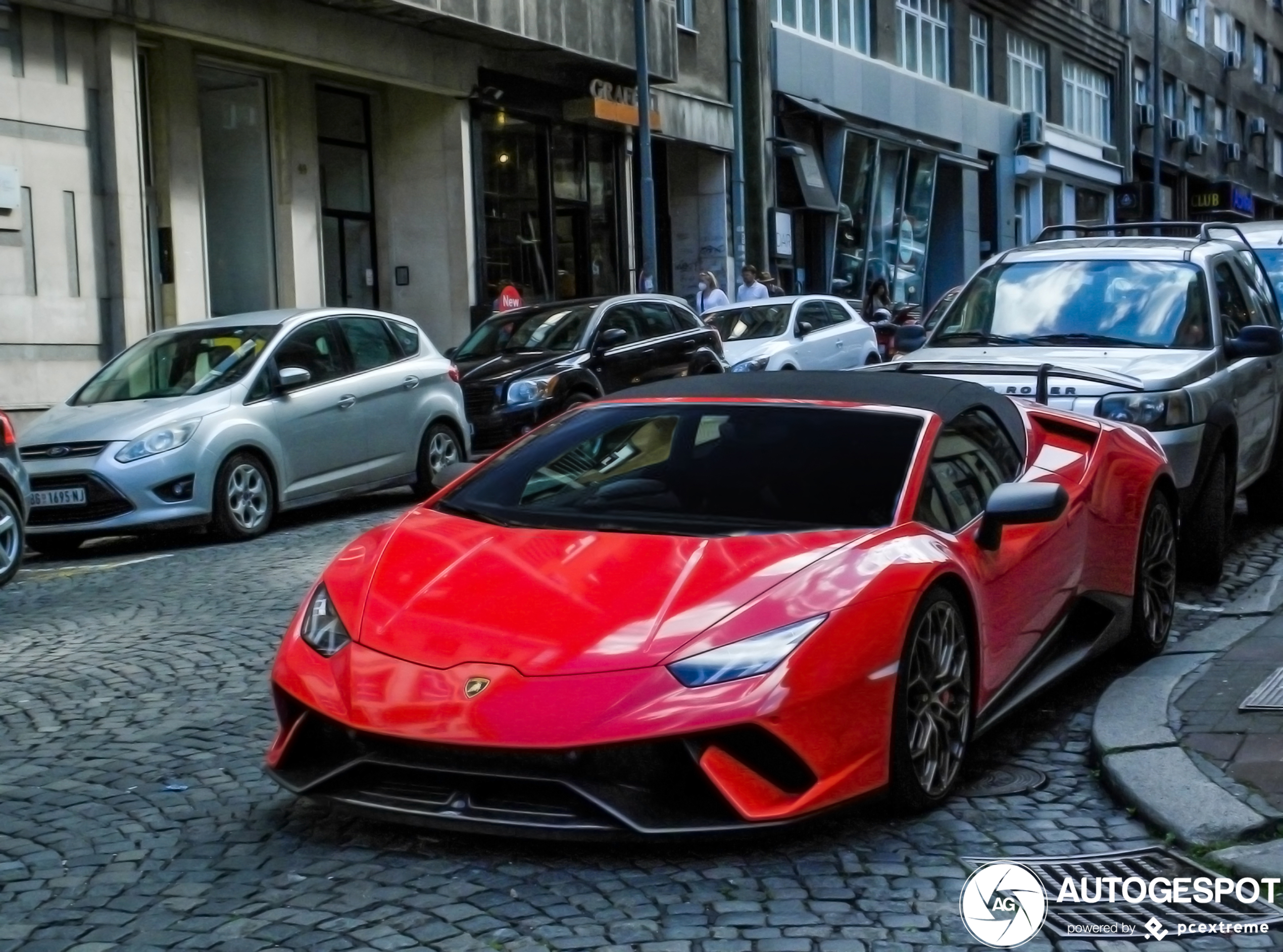 Lamborghini Huracán LP640-4 Performante Spyder