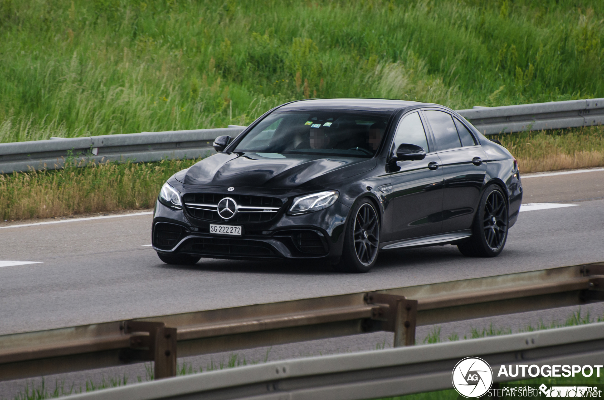 Mercedes-AMG E 63 S W213