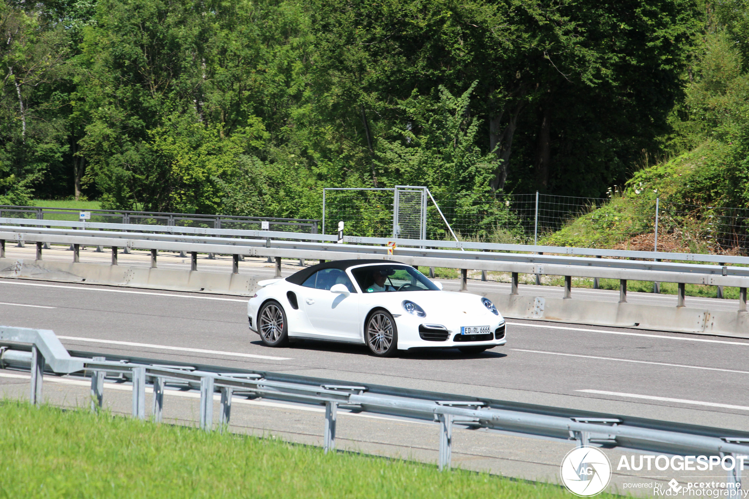 Porsche 991 Turbo Cabriolet MkI