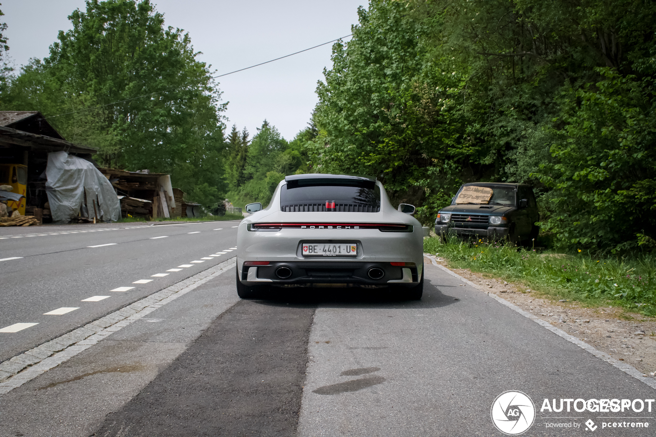 Porsche 992 Carrera 4S