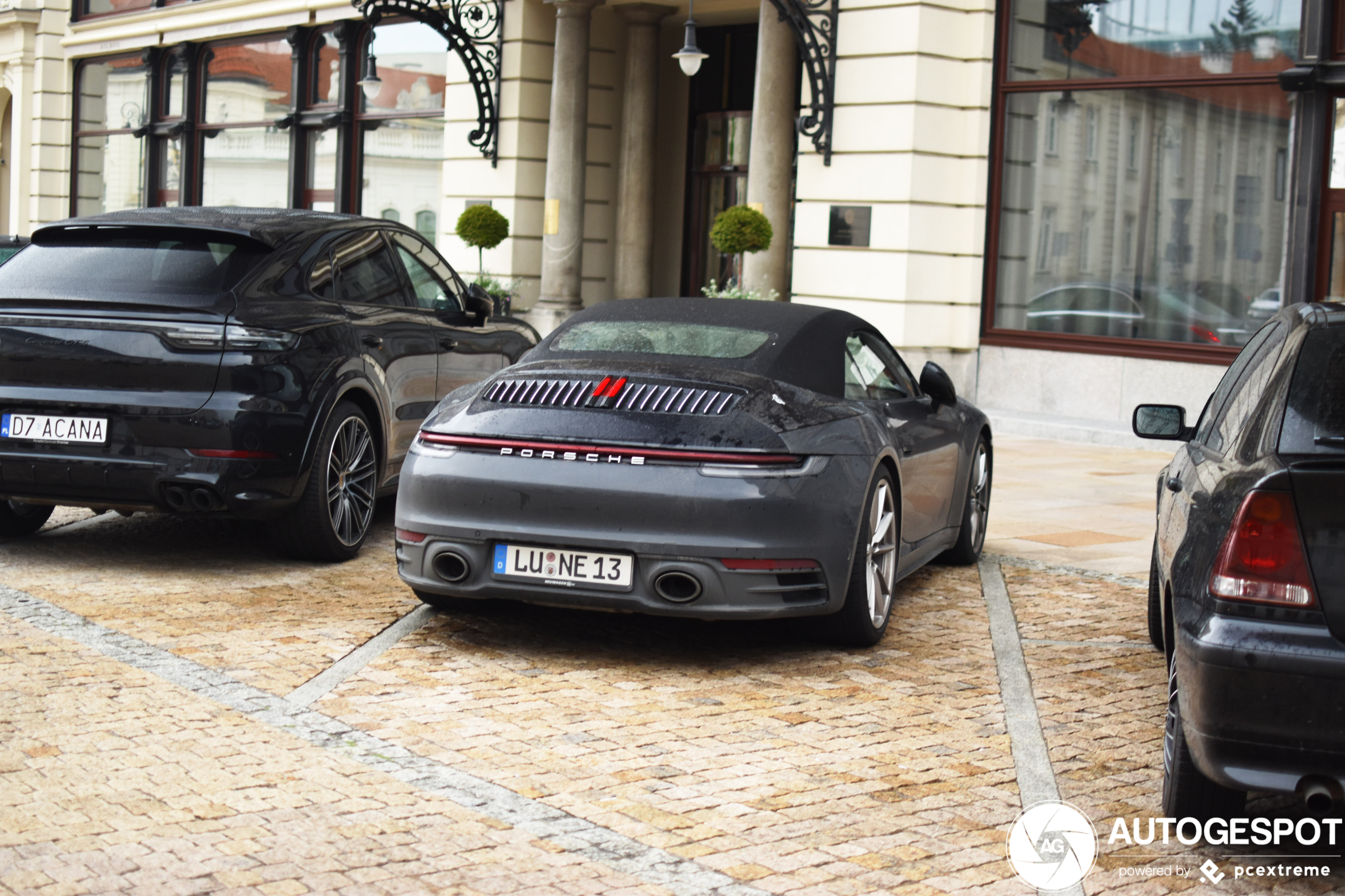 Porsche 992 Carrera 4S Cabriolet