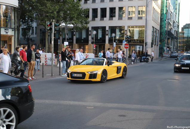 Audi R8 V10 Spyder 2016