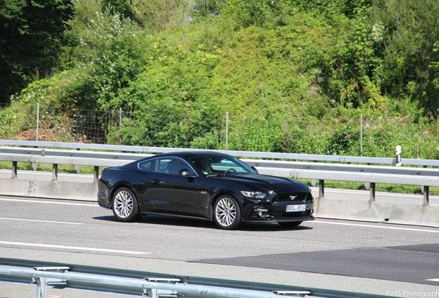 Ford Mustang GT 2015