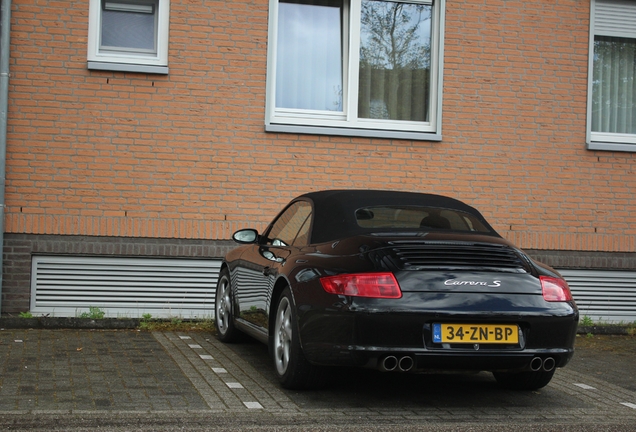 Porsche 997 Carrera S Cabriolet MkI