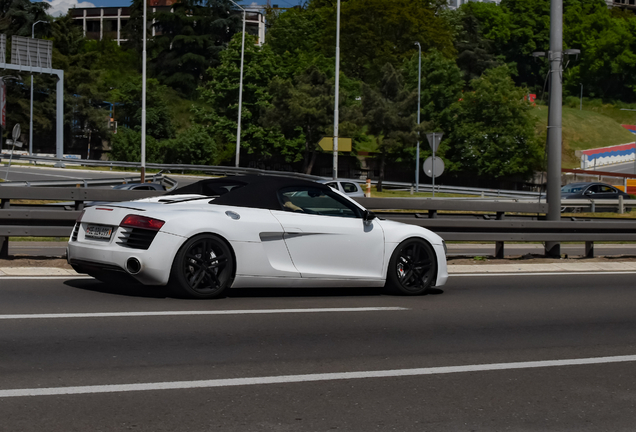 Audi R8 V8 Spyder 2013