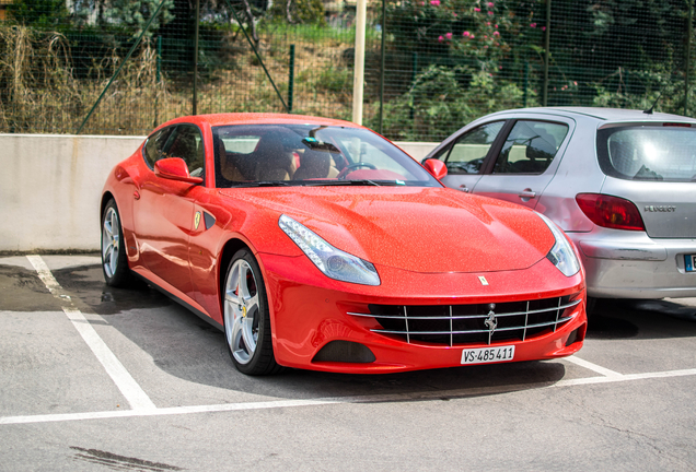 Ferrari FF