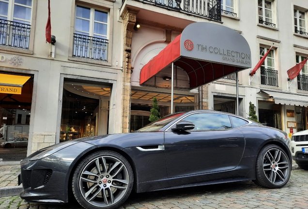 Jaguar F-TYPE R Coupé