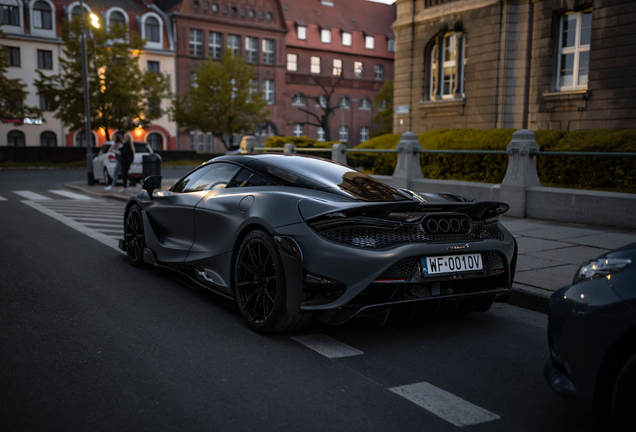 McLaren 765LT