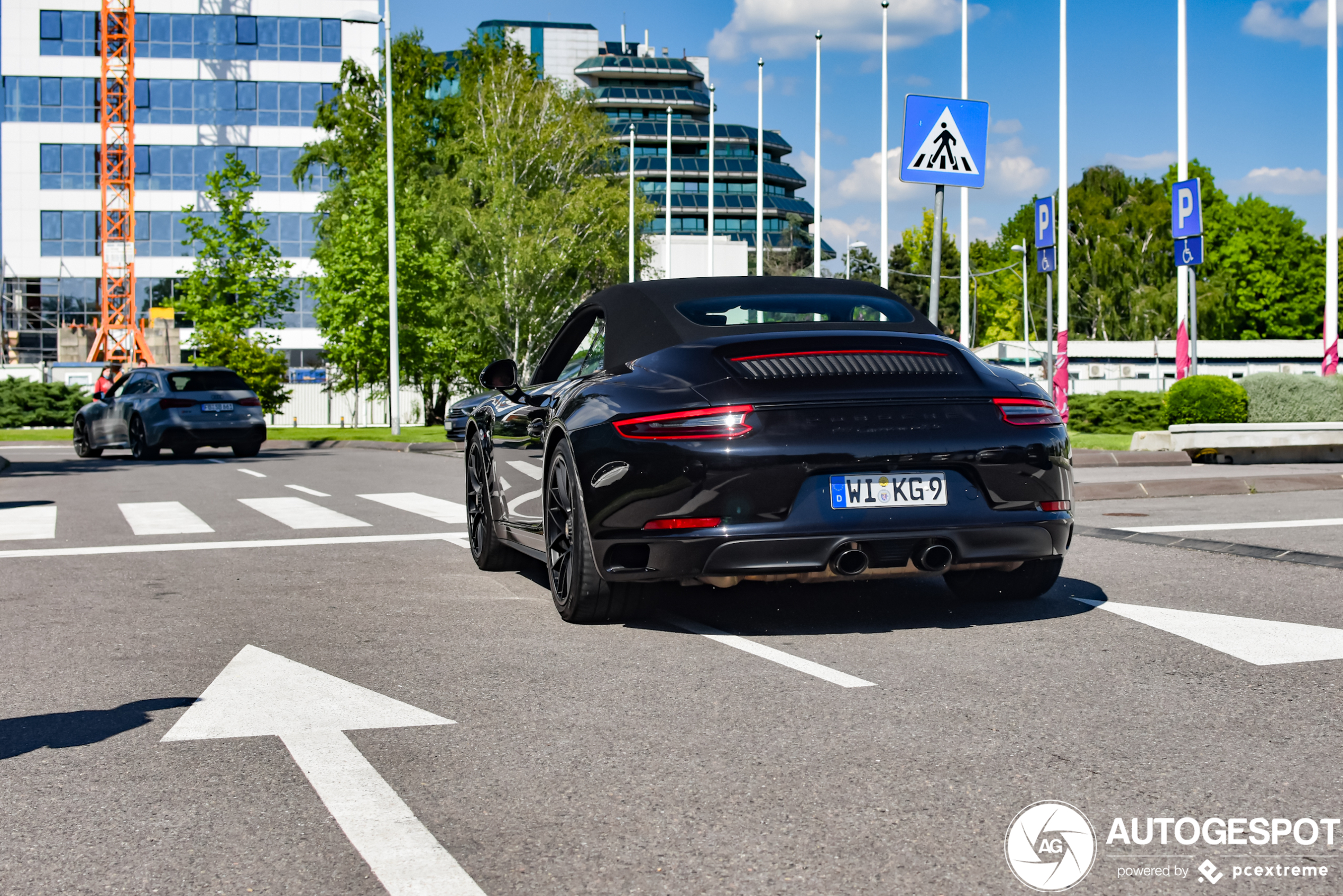 Porsche 991 Carrera GTS Cabriolet MkII