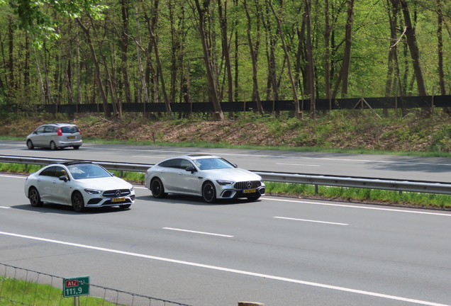 Mercedes-AMG GT 63 X290