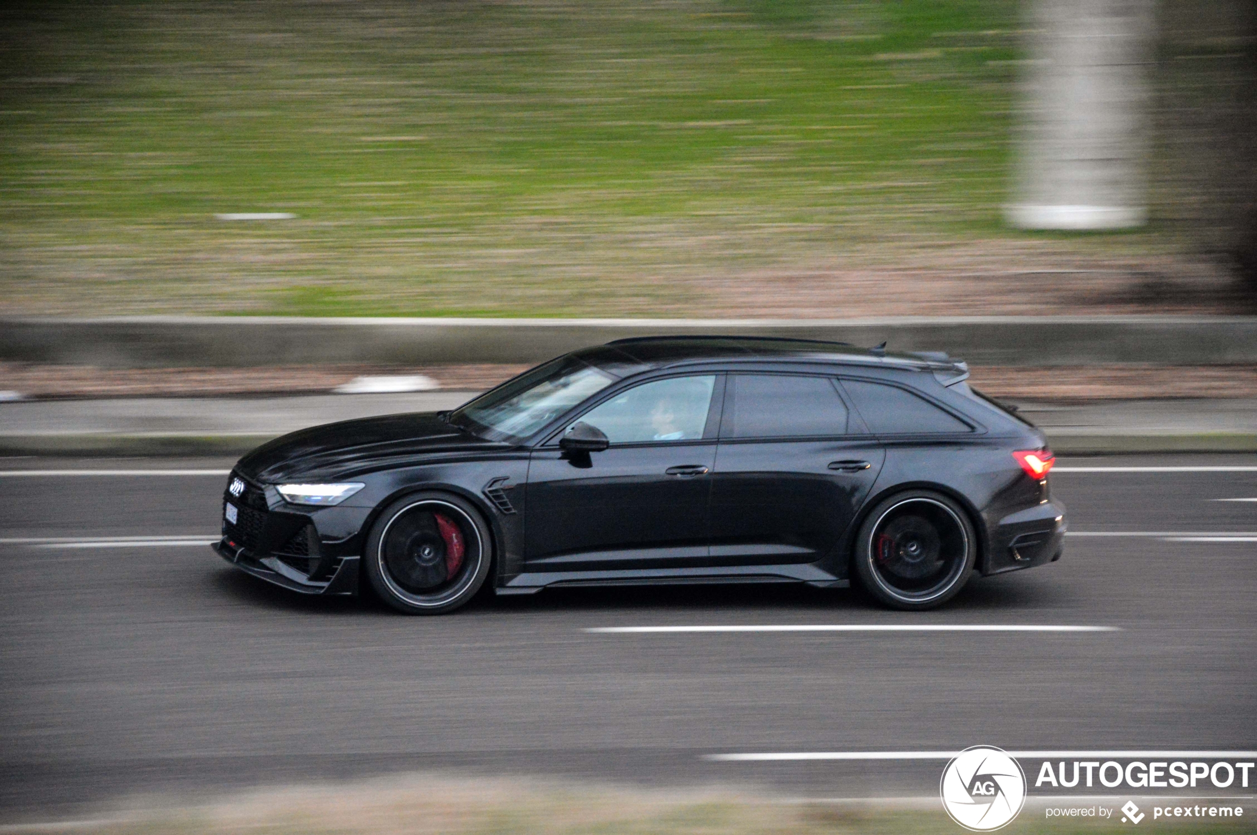 Audi ABT RS6-R Avant C8