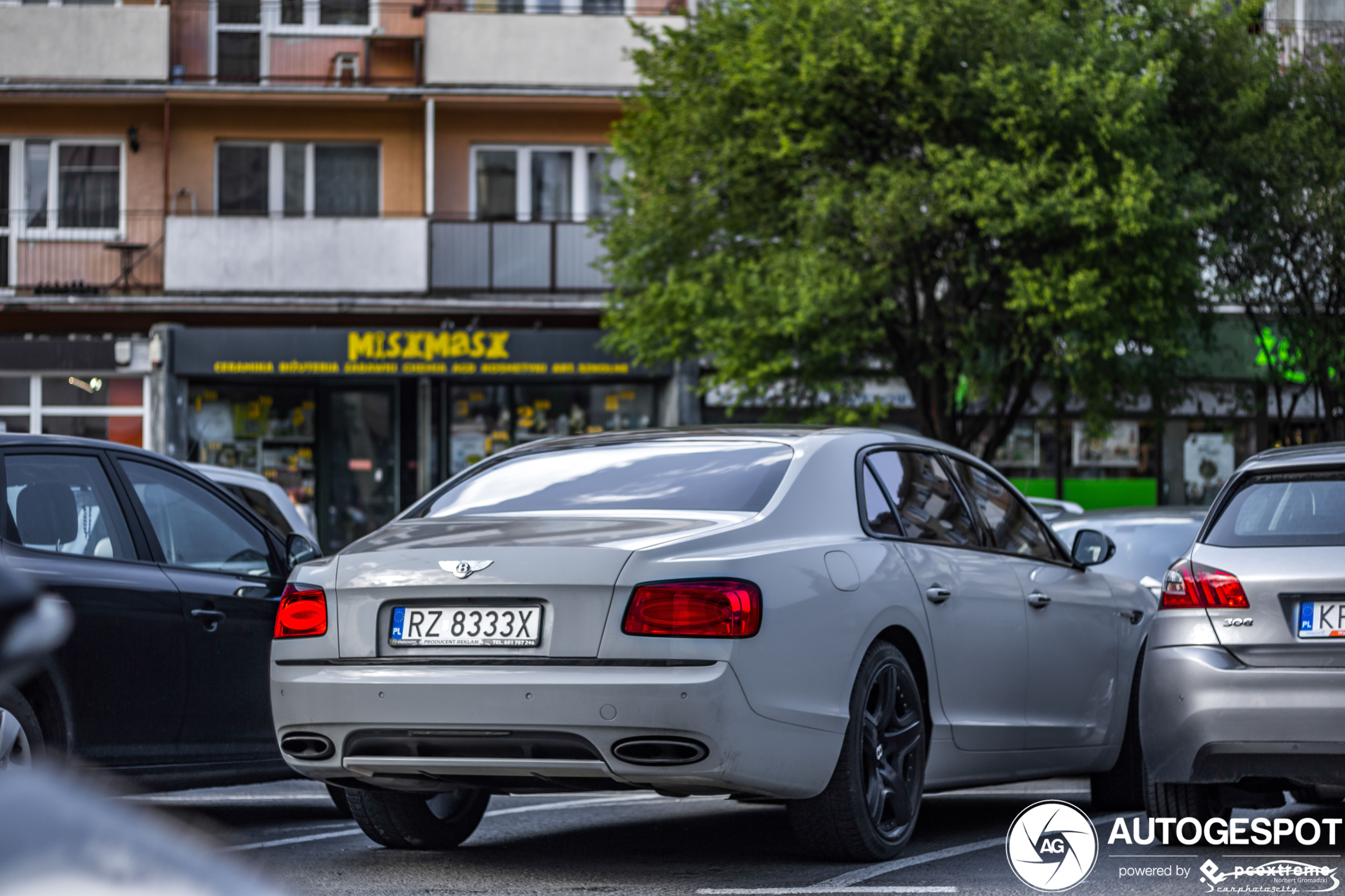 Bentley Flying Spur W12