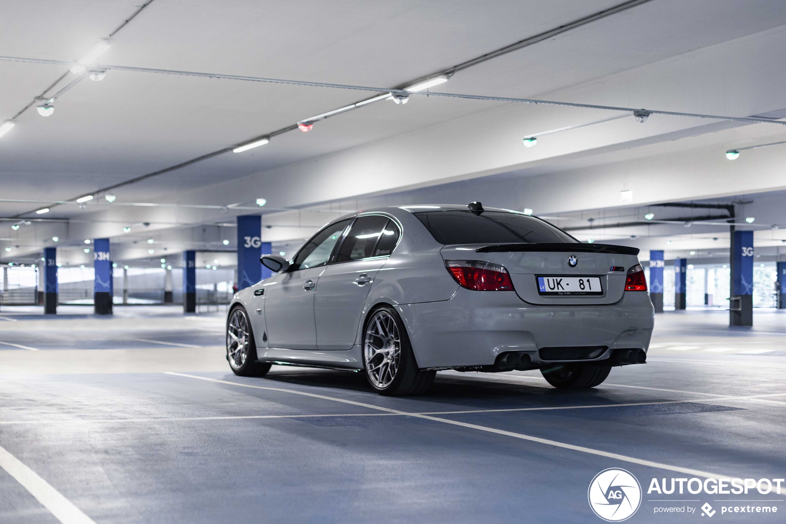 BMW M5 E60 2005