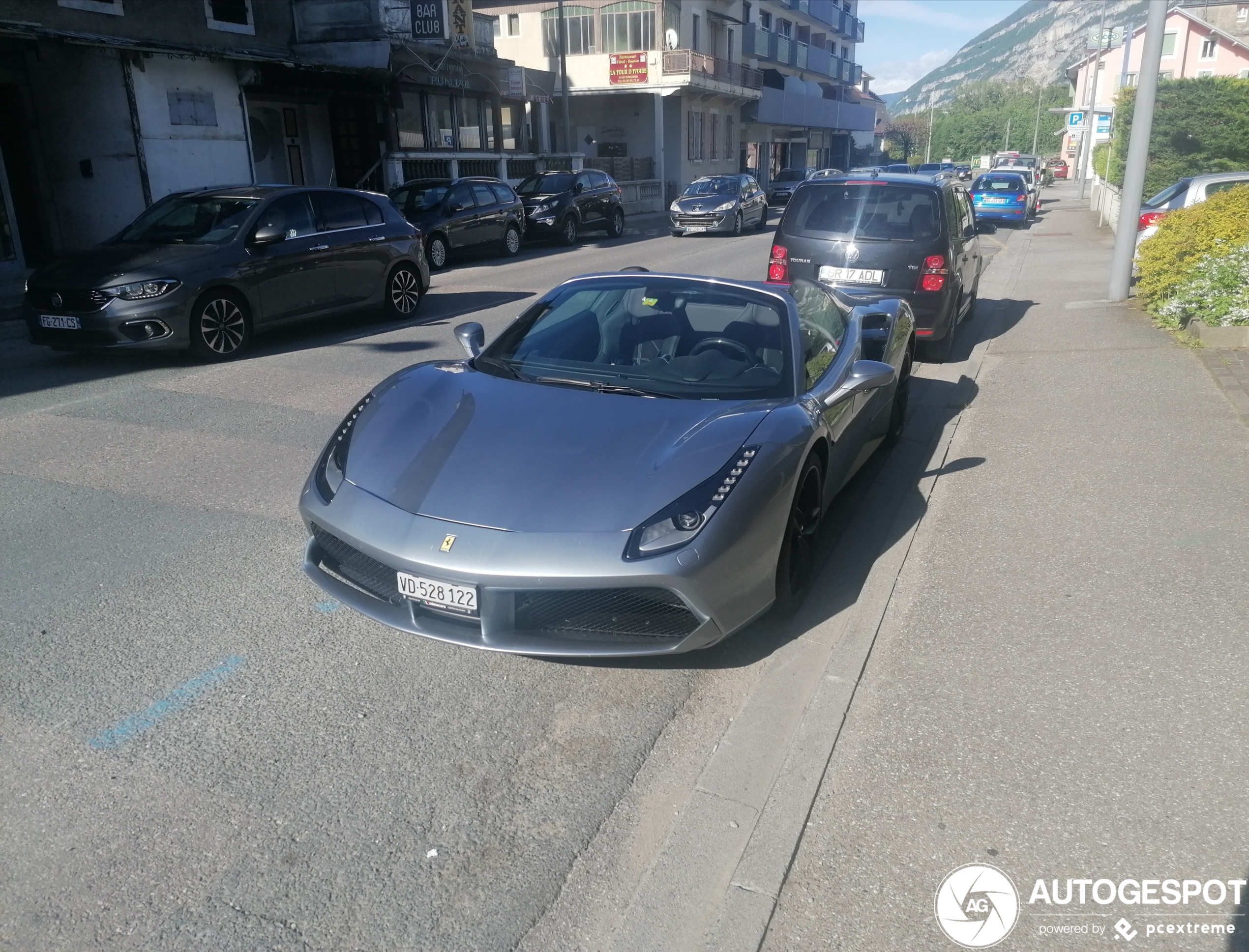 Ferrari 488 Spider