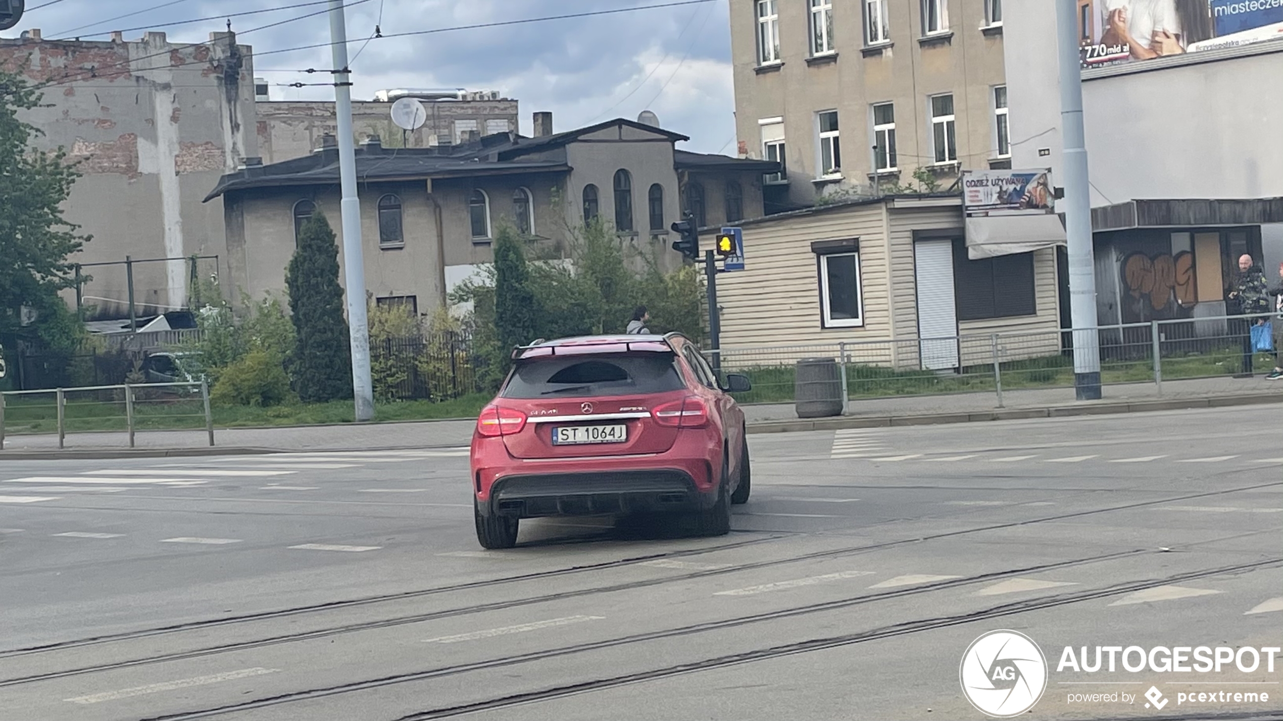 Mercedes-Benz GLA 45 AMG X156