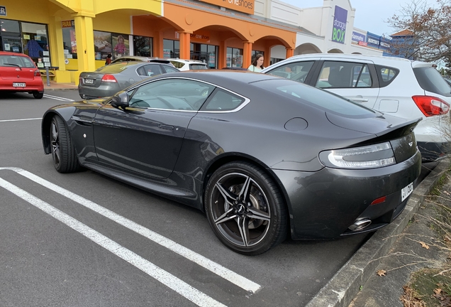 Aston Martin V8 Vantage 2012