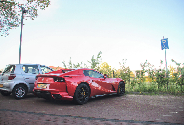 Ferrari 812 GTS